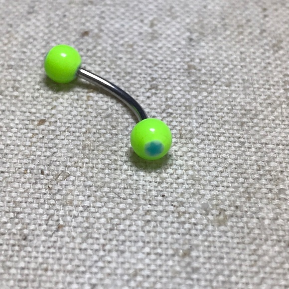 16g curved barbell - Picture 3 of 9